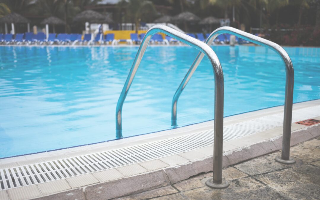 15 consejos para el mantenimiento de la piscina: cómo mantener limpia tu piscina